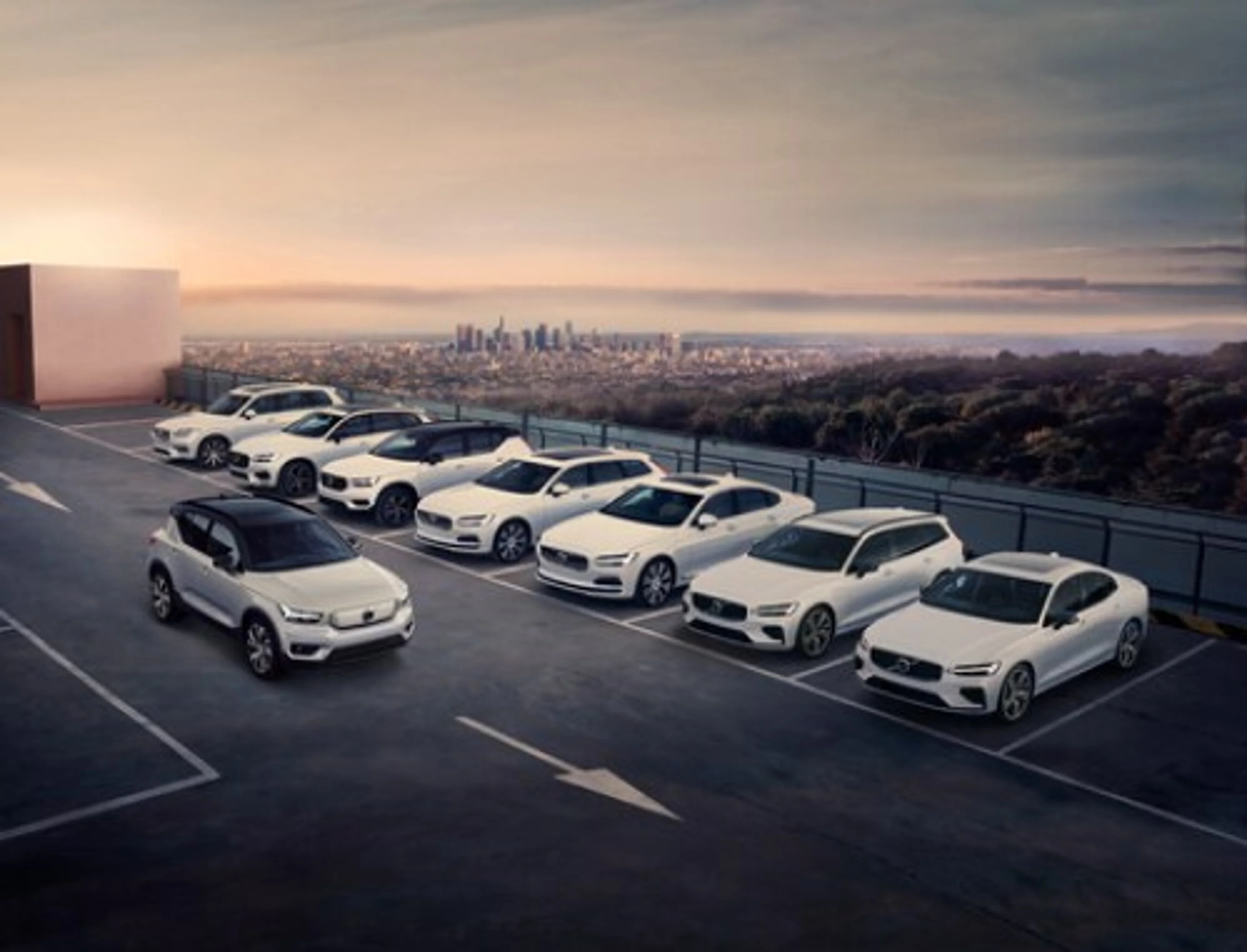 沃尔沃汽车全系车型,包括XC90、XC60、XC40、V90、S90、V60、V90和XC40。