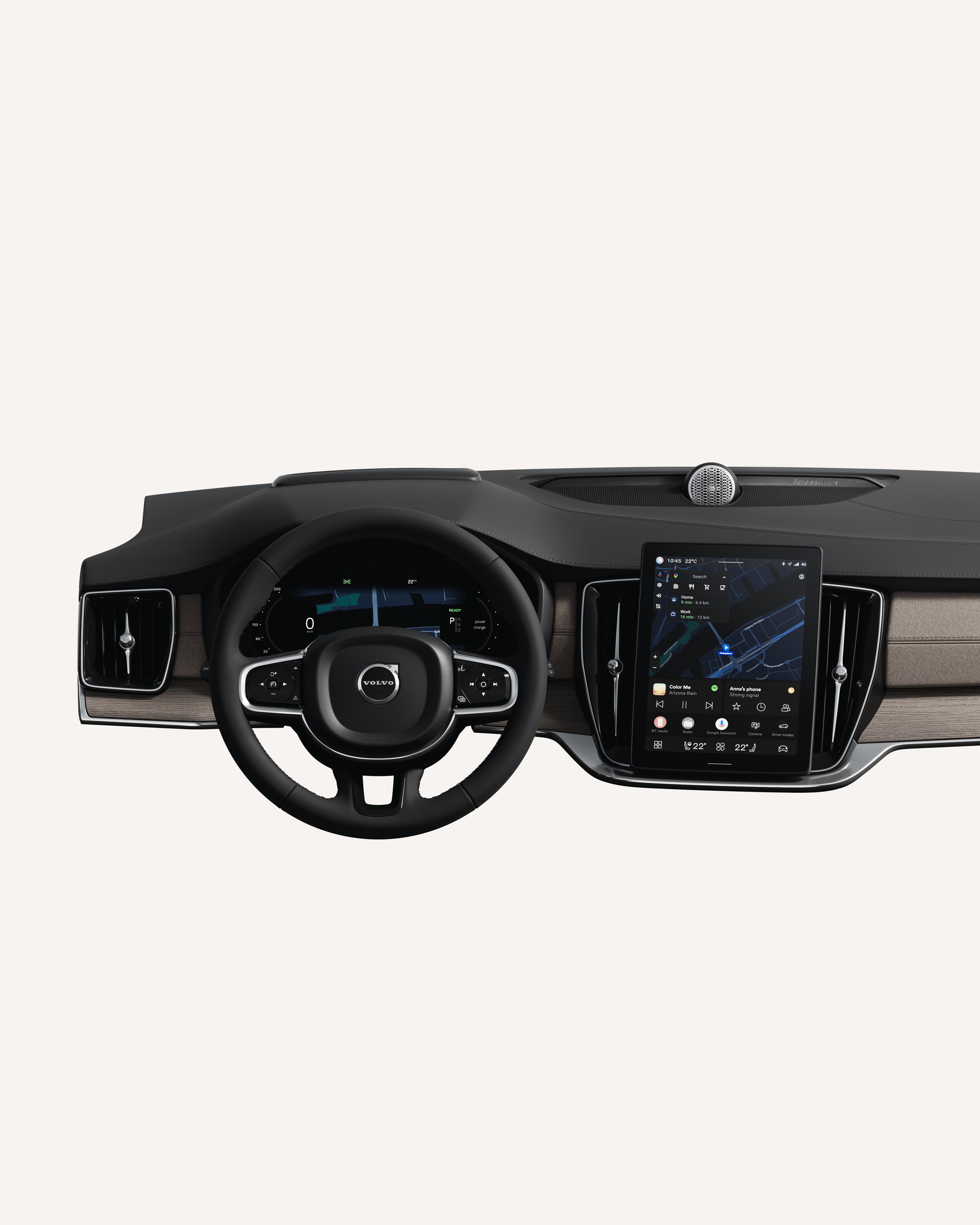 沃尔沃 XC90 仪表盘车内视图,包括方向盘和触摸屏。