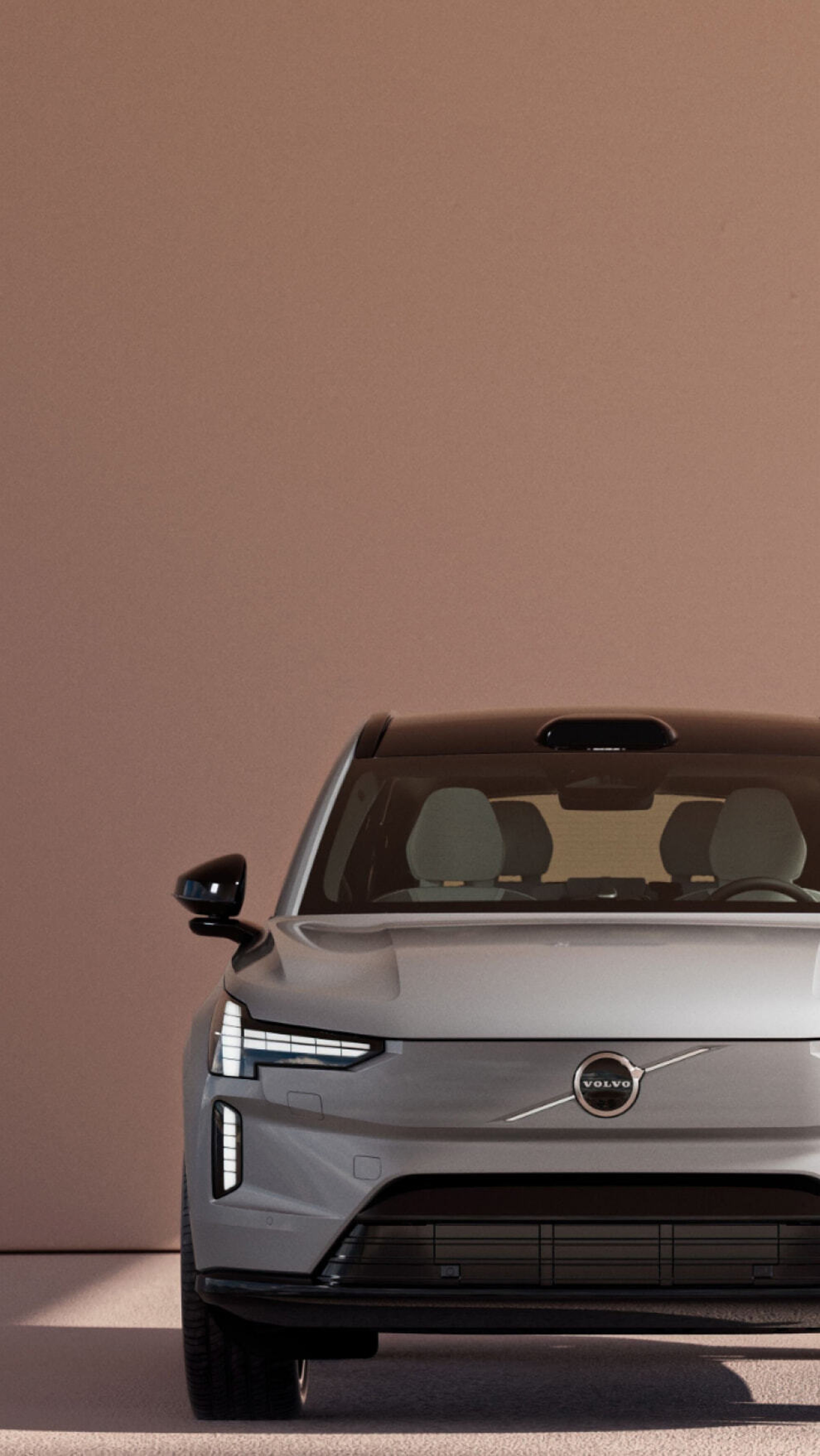 VOLVO EX90 正面外观