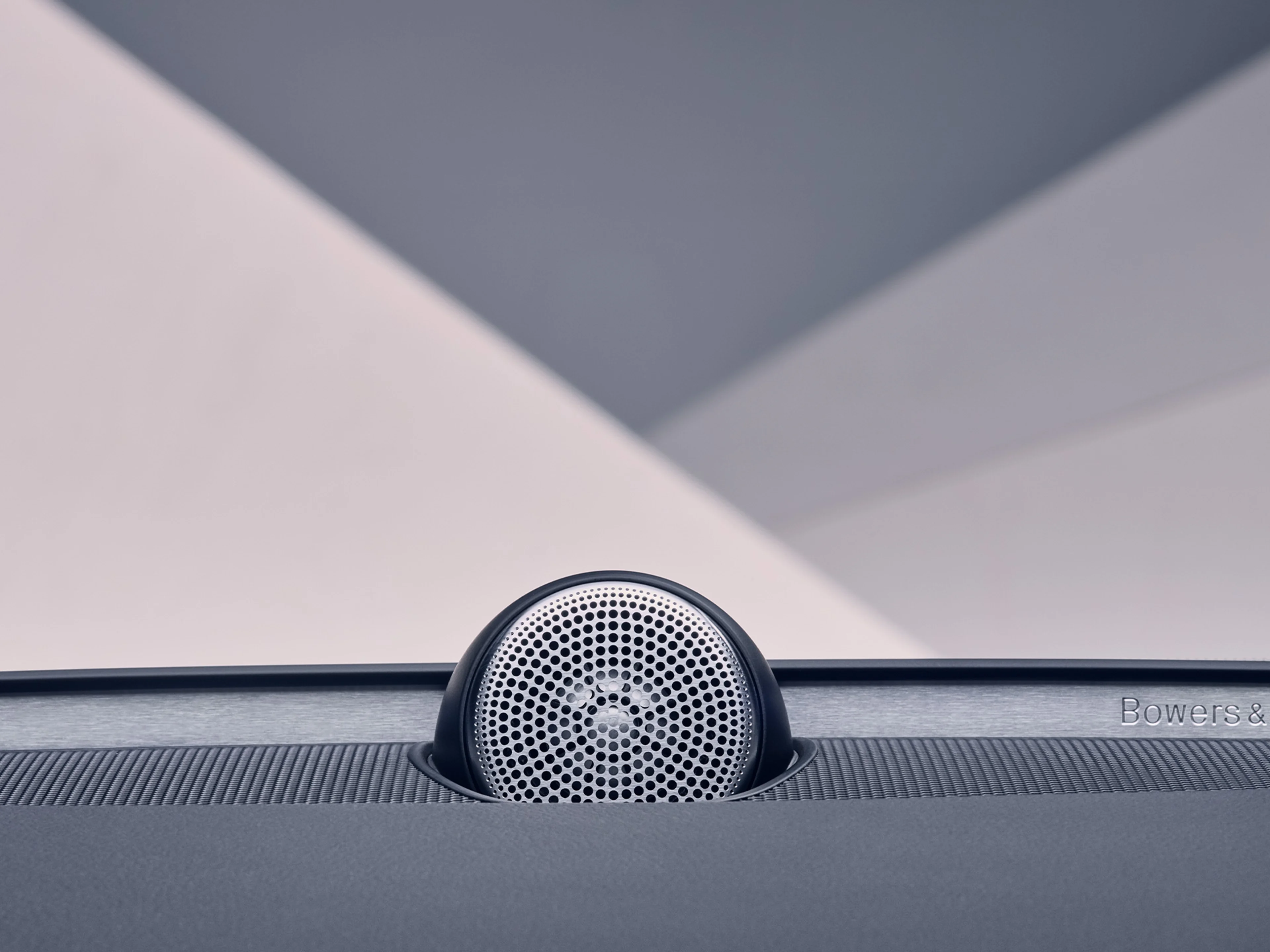 /Applications/pdpSpecificationPage/my24/v90-cc/features/v90-cc-features-sound-4x5