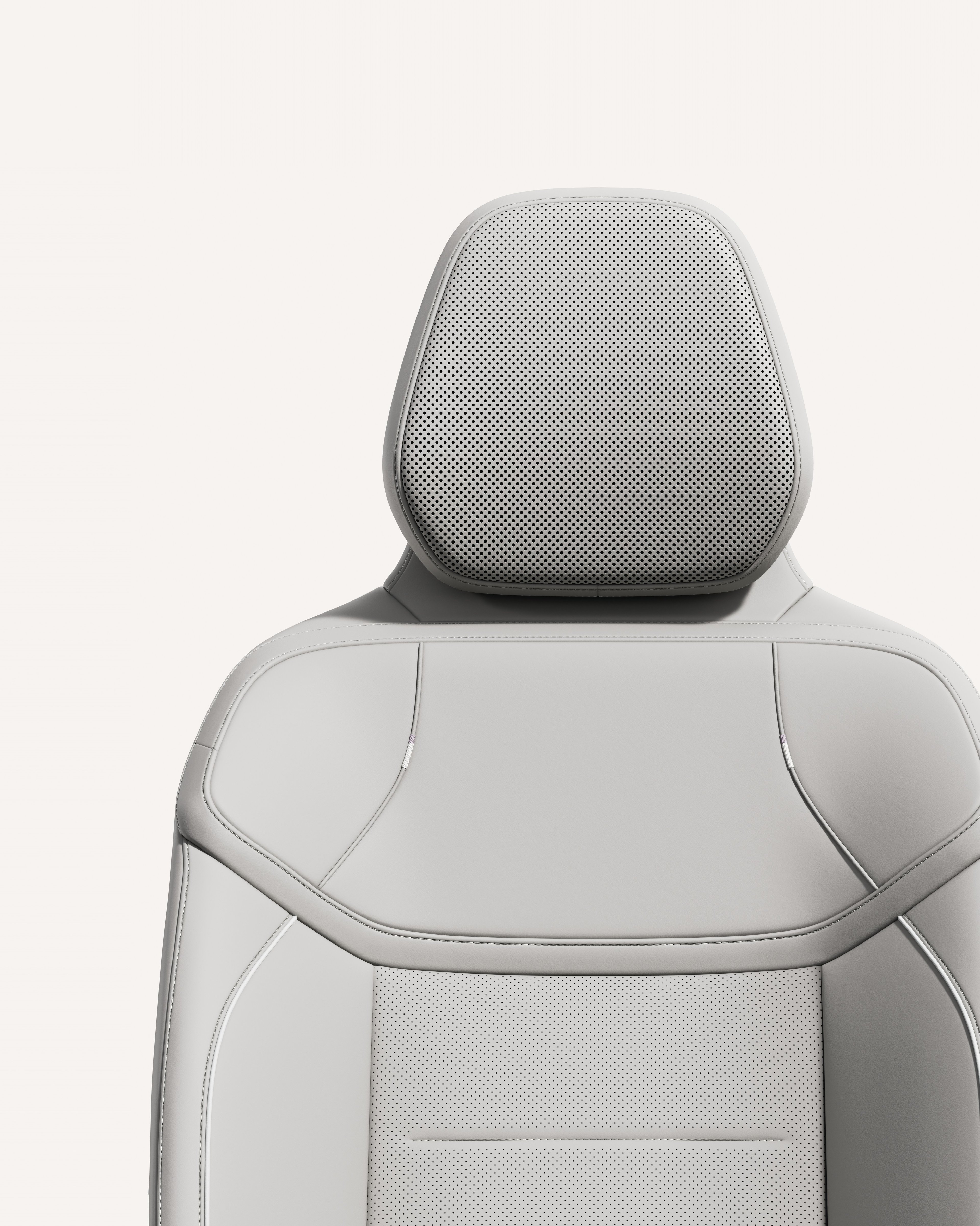 沃尔沃 XC70 霞光灰座椅舒适度极佳,并内置通风。