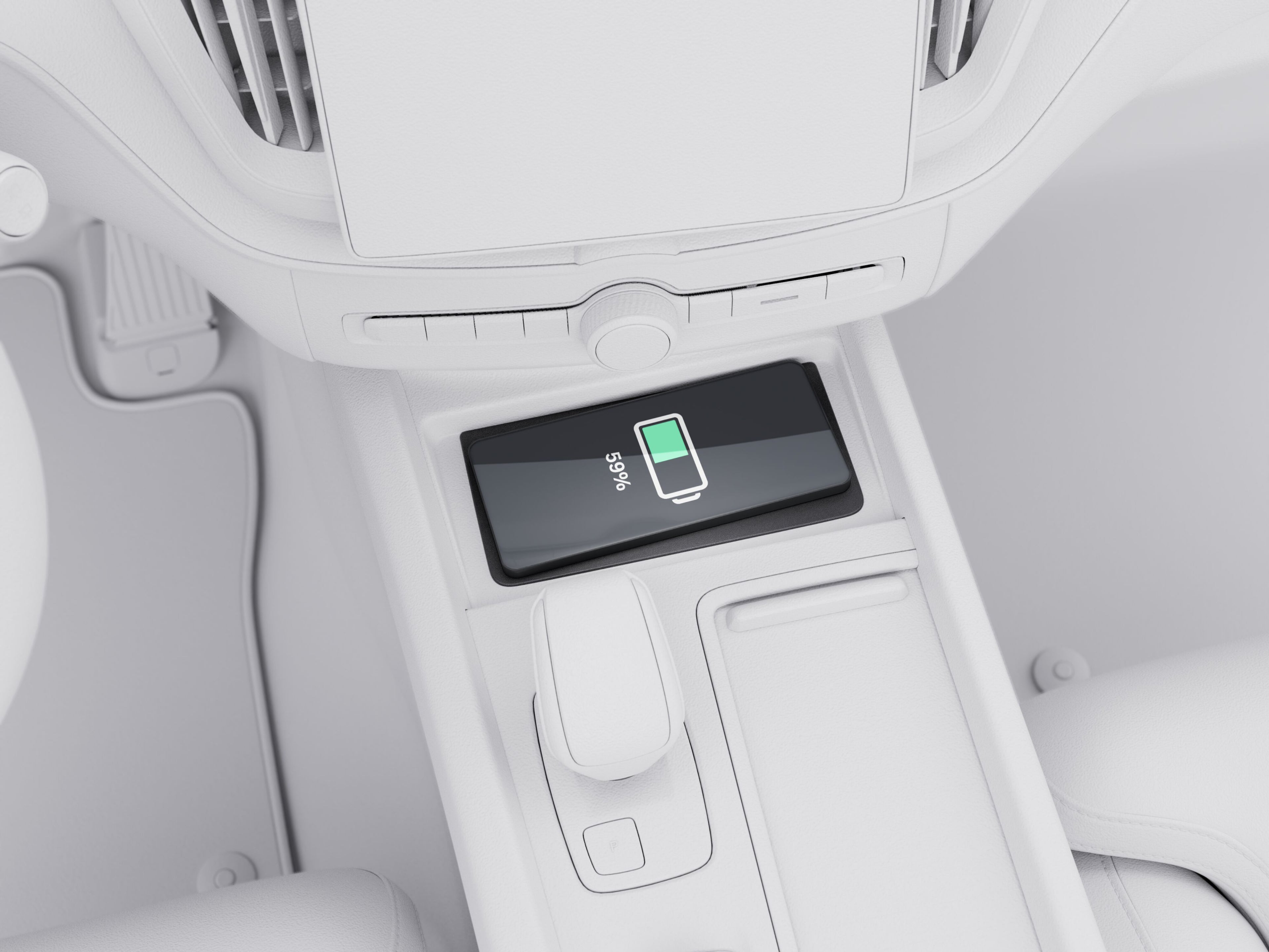 沃尔沃全新 XC60 中控台内专为手机设计的无线充电板。