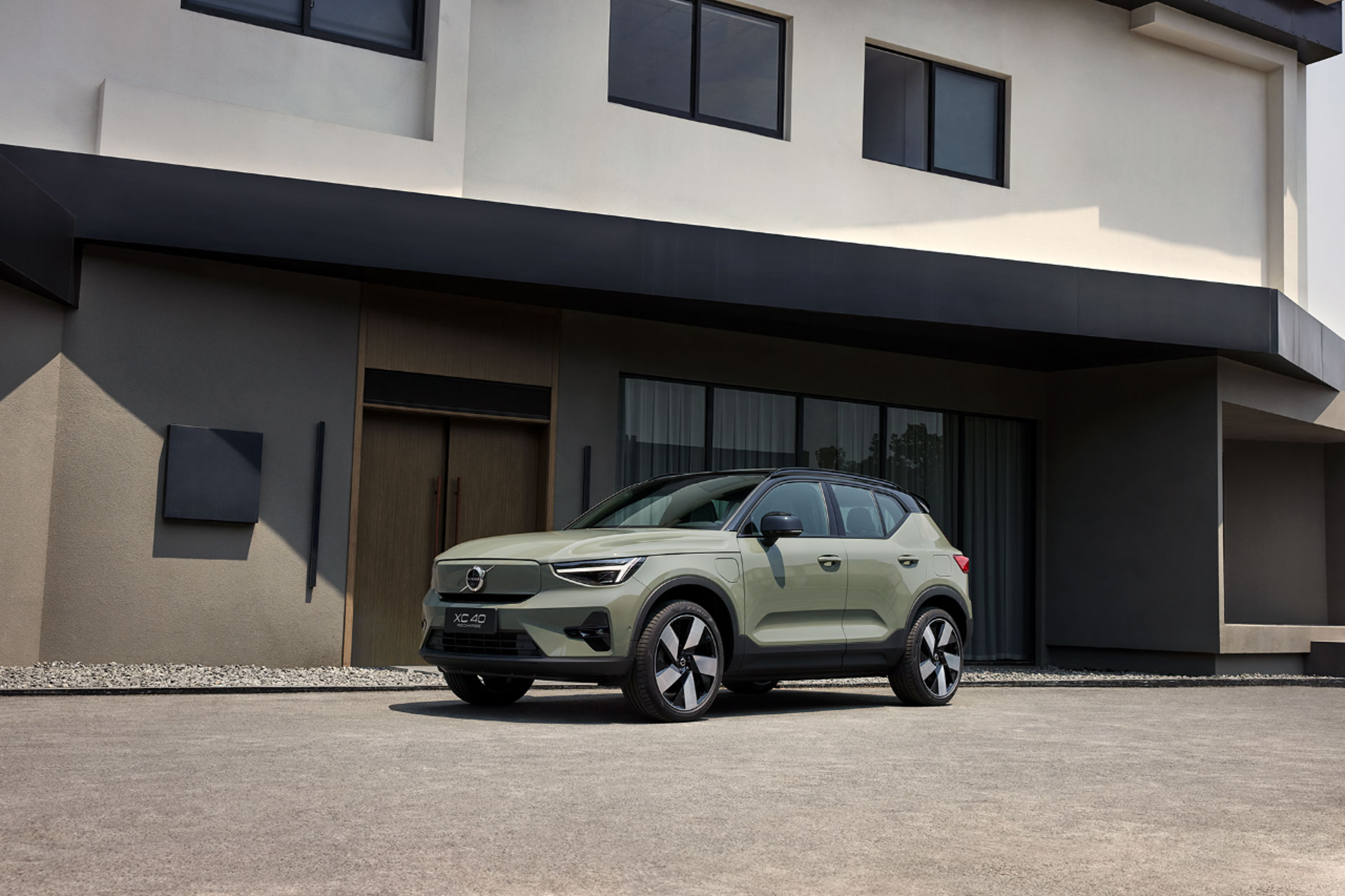 完善电池安全防护体系,XC40纯电版彰显安全底蕴