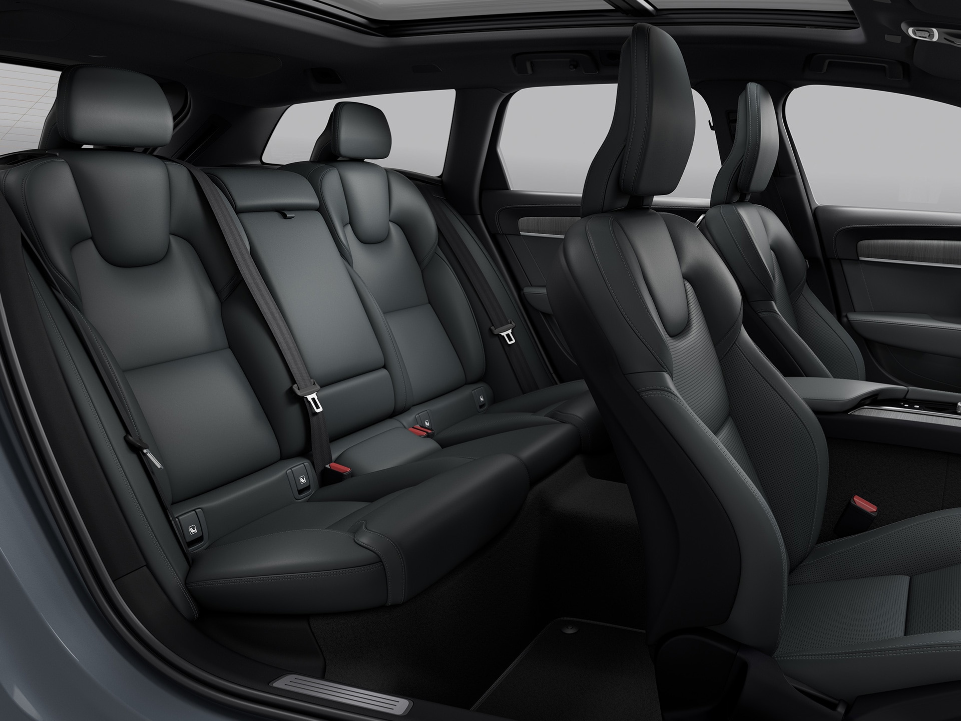 沃尔沃 V90 Cross Country 提供多功能载物空间、不同座椅选择和宽敞设计。