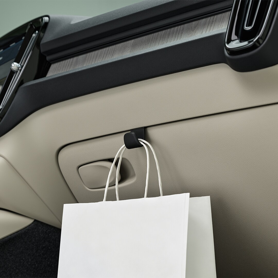XC40 SUV 智能内饰储物和设计方案。