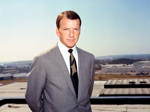 Pehr G.Gyllenhammar，在1971年至1983年间任沃尔沃汽车首席执行官。